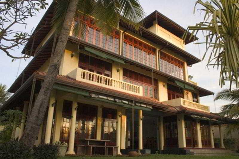 Отель The Lavinia House Дехивала-Маунт-Лавиния Экстерьер фото